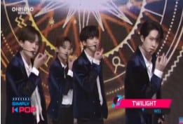 [Simply K-Pop] WEi (위아이) - TWILIGHT + TIMELESS (꼬리별) ?Year-End Special?