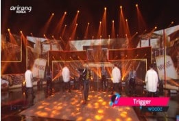[Simply K-Pop] WOODZ (우즈) - Trigger (방아쇠) + BUMP BUMP ★Simply's Spotlight★